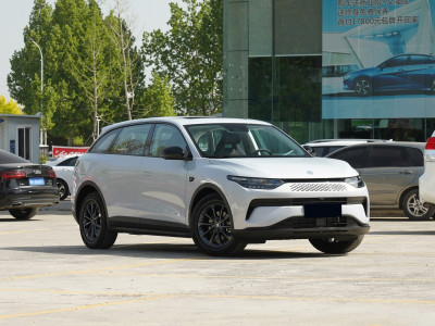 Leapmotor C11 Hybrid  Фото №3